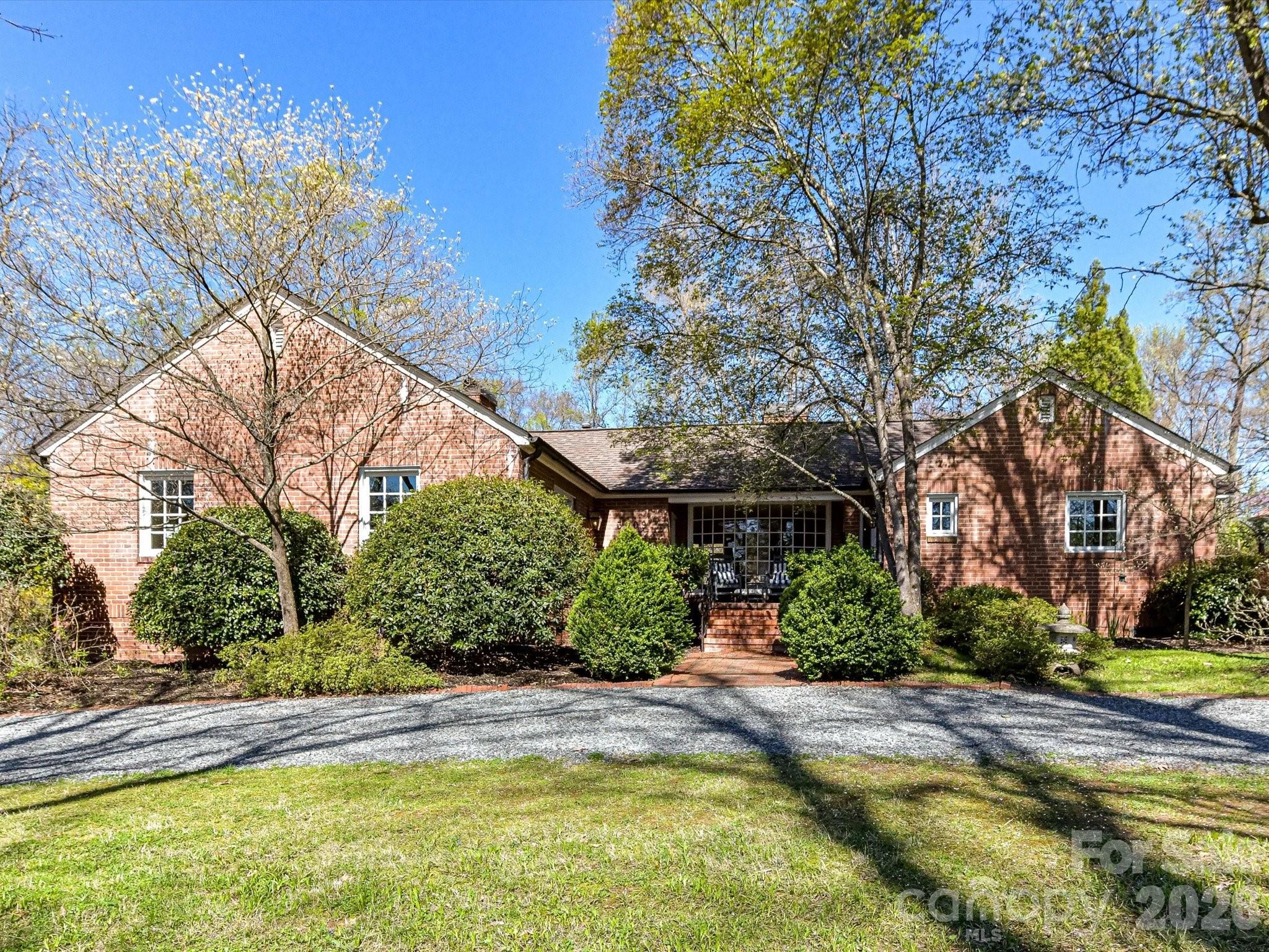 3009 Country Club Drive Apt 3, Charlotte, NC. property listing photo