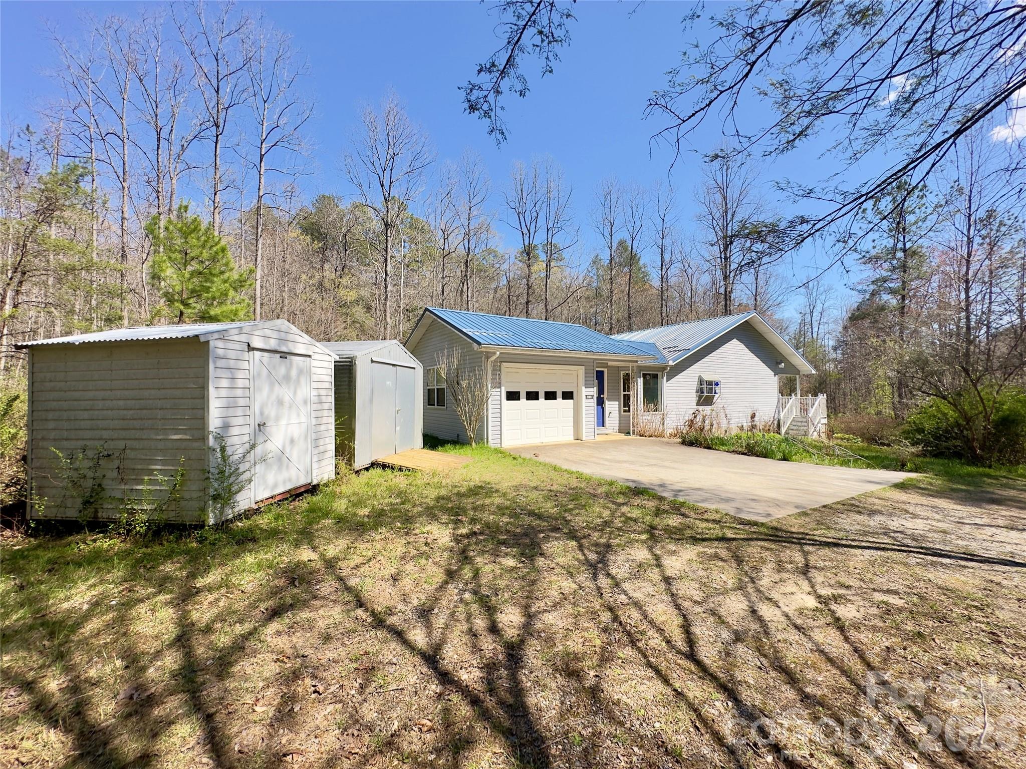 592 Liberty Church, Marion, NC. property listing photo