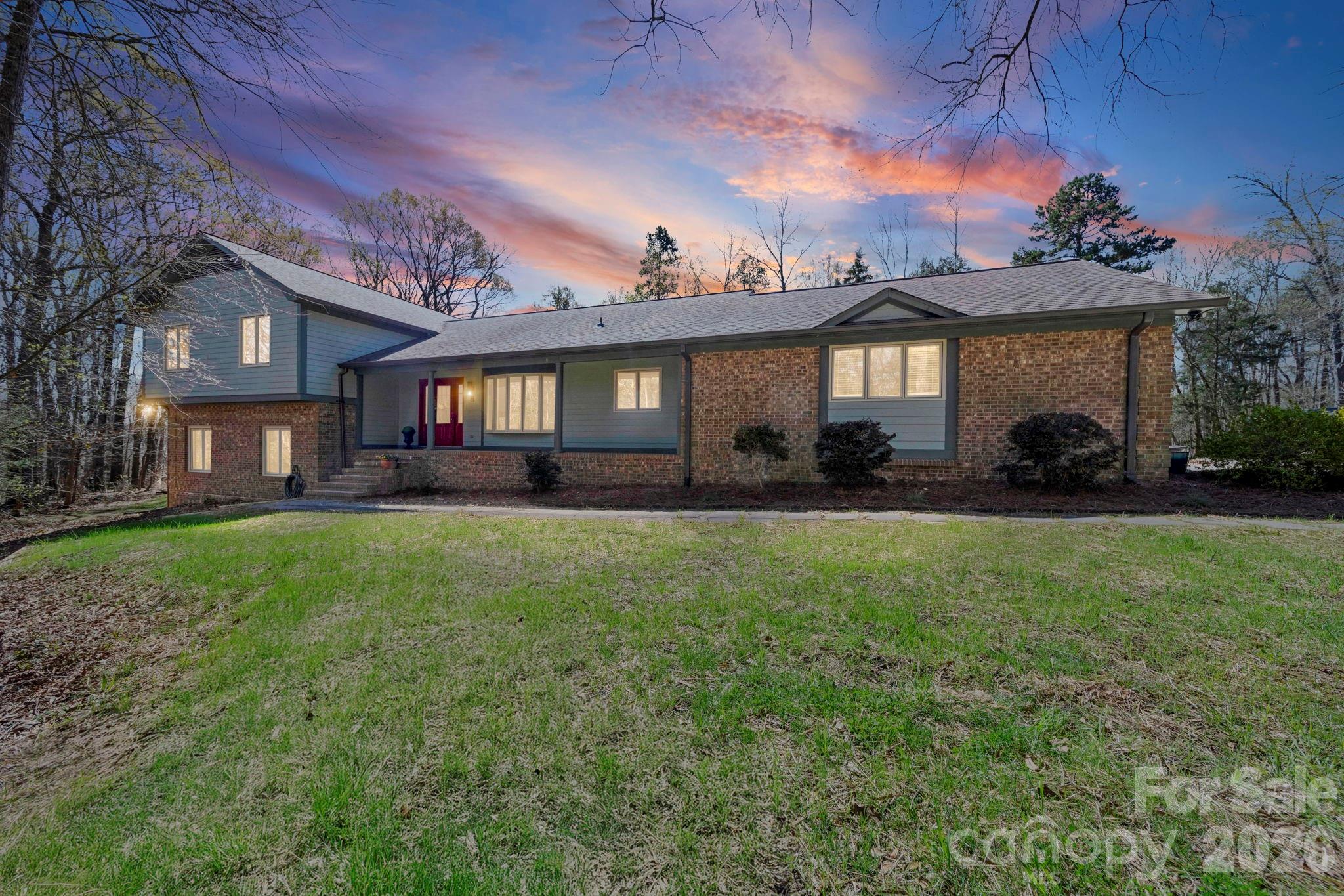 208 Falcon Drive, Concord, NC. property listing photo