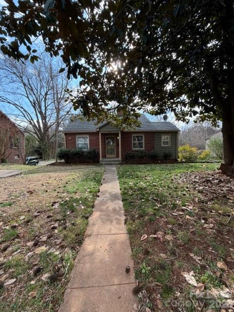 415 7th Avenue Place NW, Hickory, NC. property listing photo