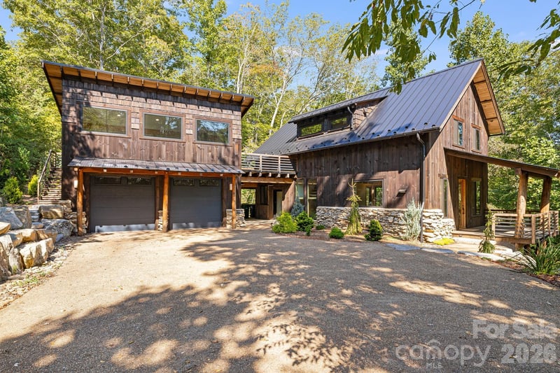 39 Bent Creek Preserve Road, Asheville, NC - 3 beds, 3.5 baths, 3,167 sqft - $2,214,000