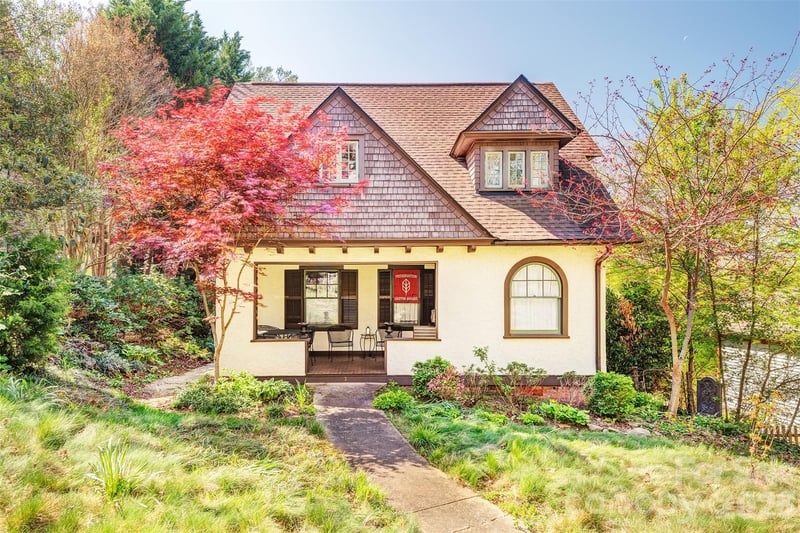 2 Hillside, Asheville, NC - 2 beds, 1 bath, 1,446 sqft - $824,000
