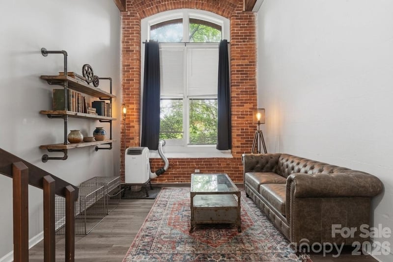 201 S Hoskins Road Apt 219, Charlotte, NC - 1 bed, 1 bath, 544 sqft - $133,000