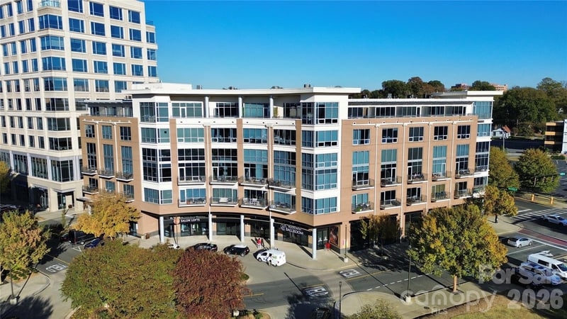1133 Metropolitan Avenue Apt 615, Charlotte, NC - 2 beds, 2.5 baths, 1,300 sqft - $499,000