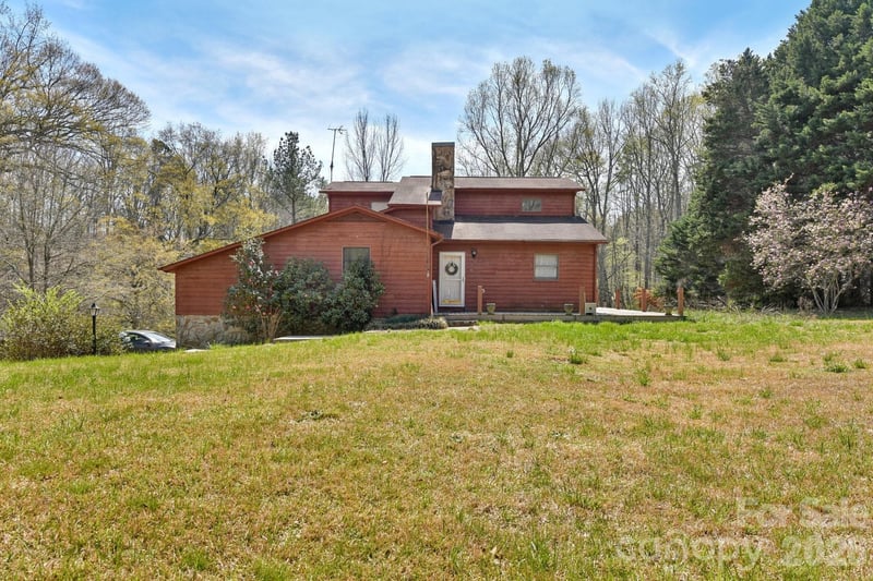 438 Cox Lake Road, Stanley, NC - 4 beds, 3 baths, 2,135 sqft - $410,000