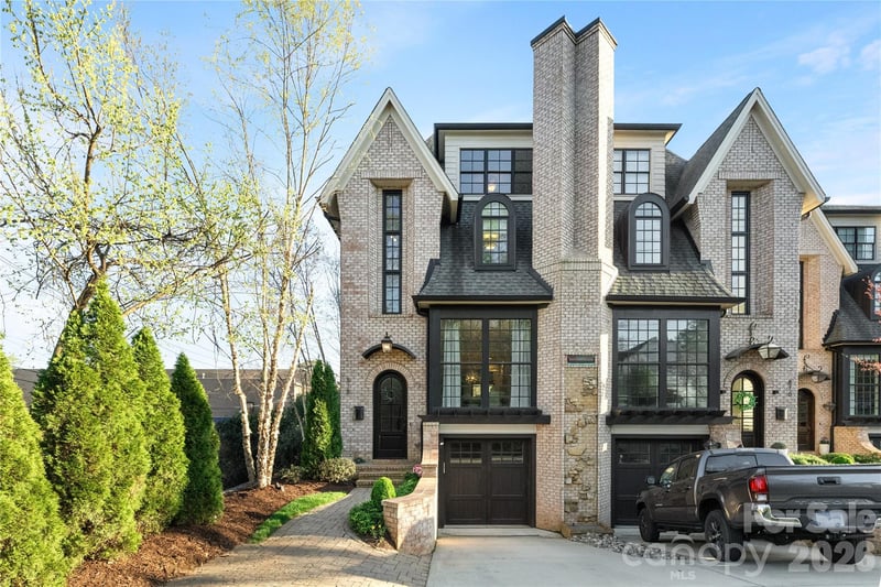818 Ideal, Charlotte, NC - 3 beds, 5 baths, 2,976 sqft - $1,399,999