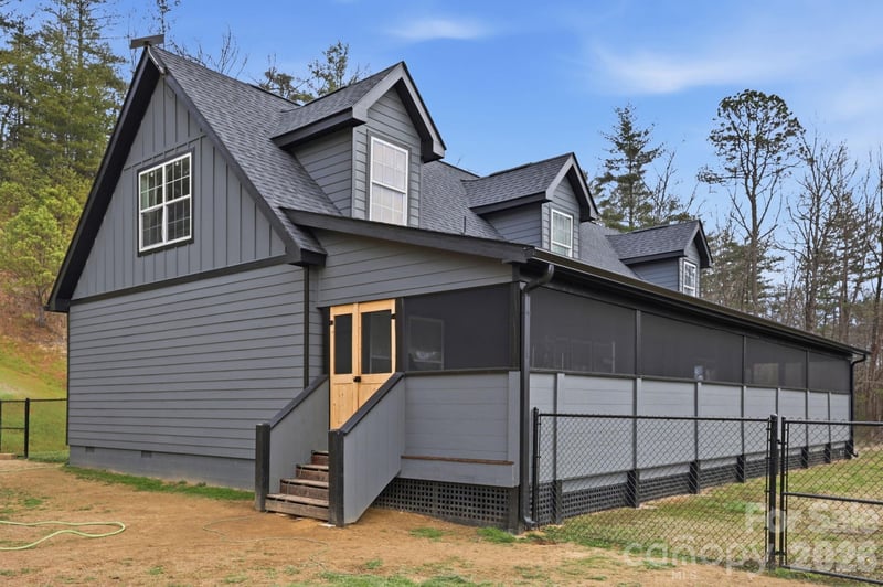 67 Nimitz Drive, Brevard, NC - 3 beds, 3 baths, 2,760 sqft - $700,000