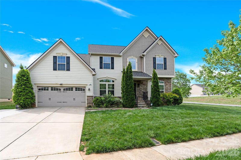 817 Wingthorn Rose Drive, Gastonia, NC - 5 beds, 3 baths, 3,174 sqft - $499,000