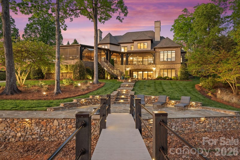 448 Stonemarker Road, Mooresville, NC - 4 beds, 5.5 baths, 7,655 sqft - $6,995,000