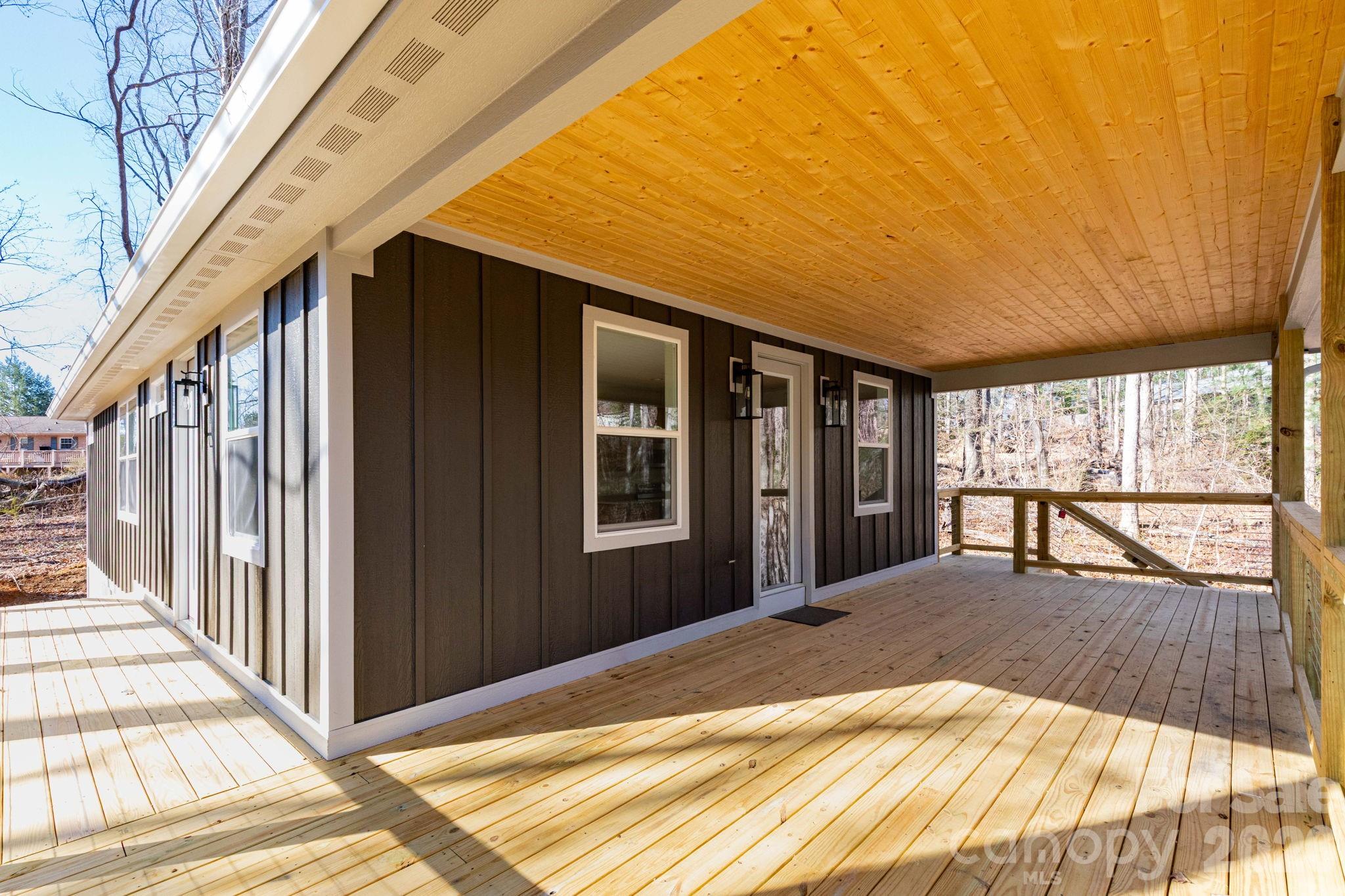 137 E Arbutus Trail, Hendersonville, NC. property listing photo