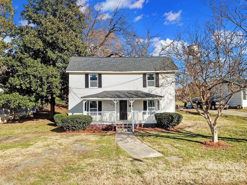 107 E Georgia Avenue, Bessemer City, NC - 3 beds, 1 bath, 1,443 sqft - $174,900