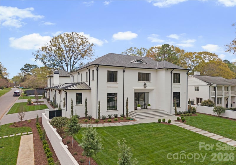 2208 Overhill Road, Charlotte, NC - 7 beds, 8 baths, 8,553 sqft - $6,969,979