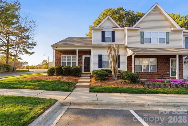 6475 Saint Bernard Way, Charlotte, NC - 3 beds, 2.5 baths, 1,410 sqft - $269,900