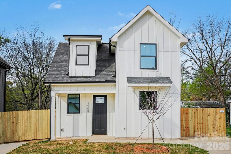 2905 Clyde, Charlotte, NC - 2 beds, 2 baths, 846 sqft - $308,000