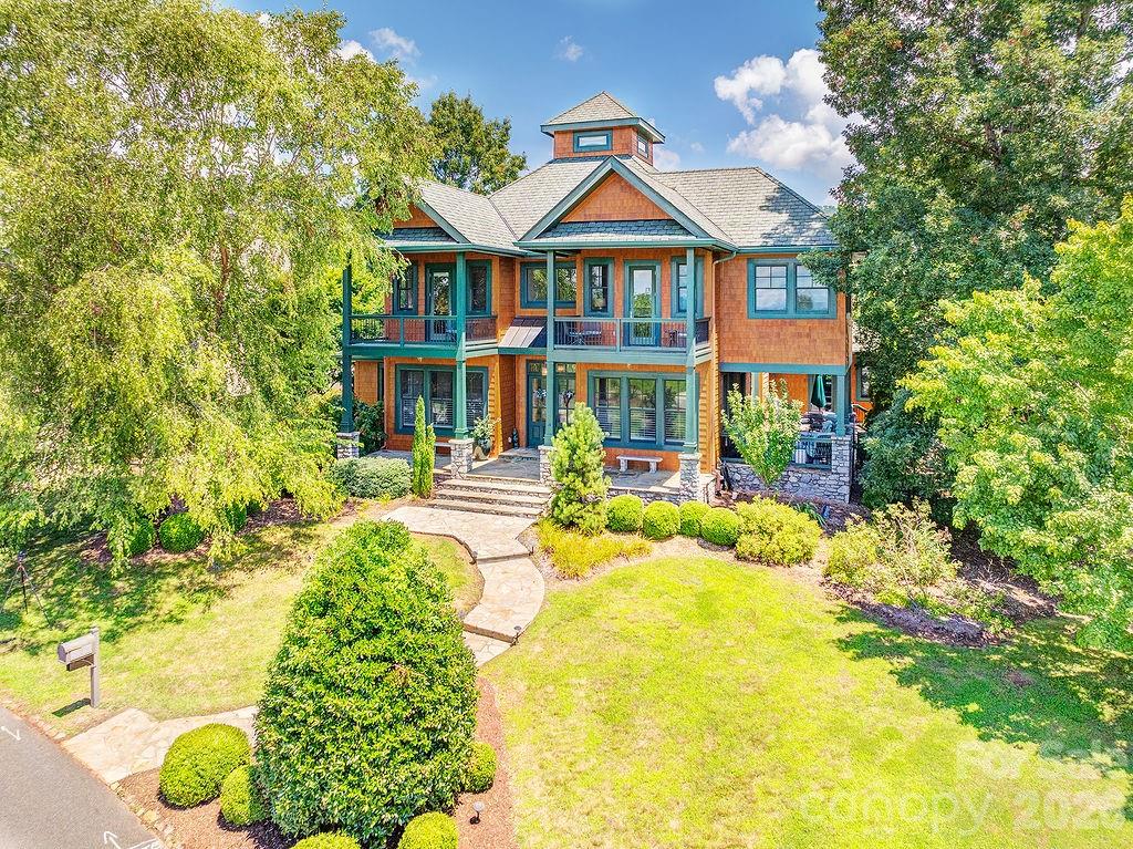 3 Gale Kelly Court, Weaverville, NC. property listing photo