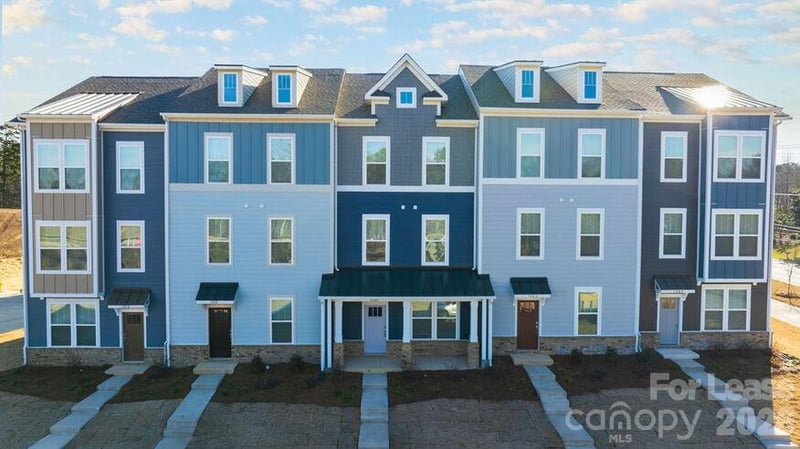 1018 Fairway Green Lane Landon 4BR, Charlotte, NC - 4 beds, 3.5 baths, 1,886 sqft - $2,775