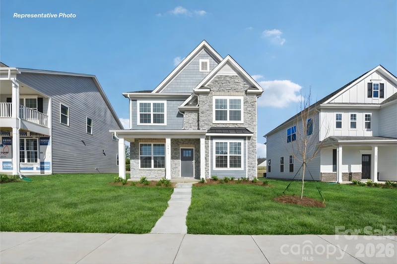 9323 Carver Avenue, Huntersville, NC - 4 beds, 3.5 baths, 2,760 sqft - $489,000