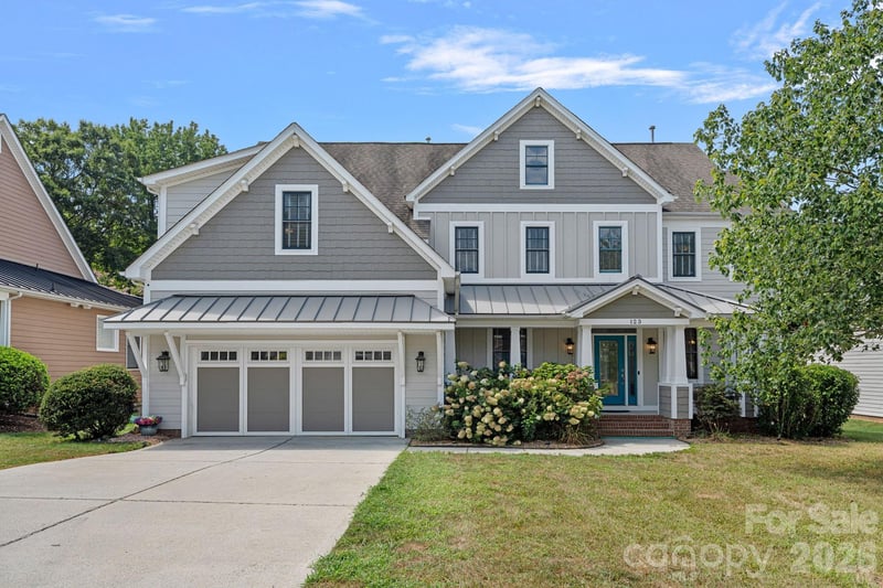 123 Hedgewood Drive, Mooresville, NC - 6 beds, 3.5 baths, 3,611 sqft - $585,000
