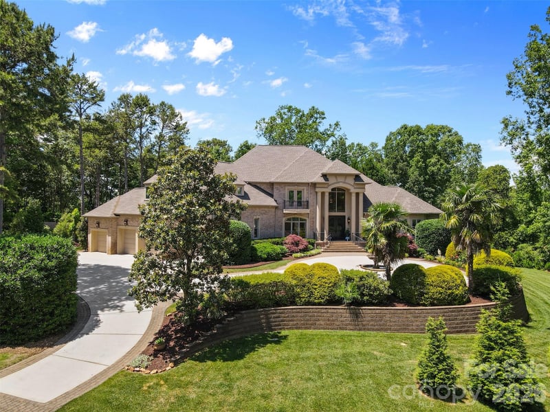 1405 Saratoga Woods Drive, Waxhaw, NC - 5 beds, 7 baths, 8,630 sqft - $1,795,000