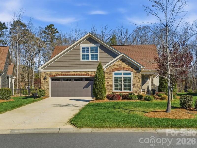 1180 Avalon Place, Matthews, NC - 3 beds, 3 baths, 2,893 sqft - $675,000