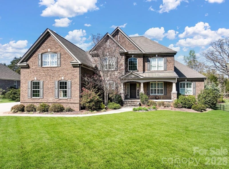 1015 Golden Bell, Waxhaw, NC - 5 beds, 6 baths, 5,297 sqft - $1,485,000
