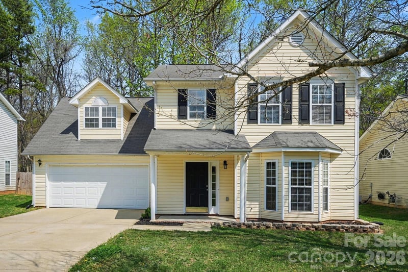 6308 Dumont Lane, Charlotte, NC - 4 beds, 2.5 baths, 1,730 sqft - $334,900