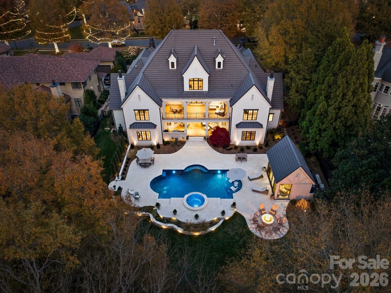302 Oakmont Lane, Waxhaw, NC - 5 beds, 7.5 baths, 10,315 sqft - $6,850,000