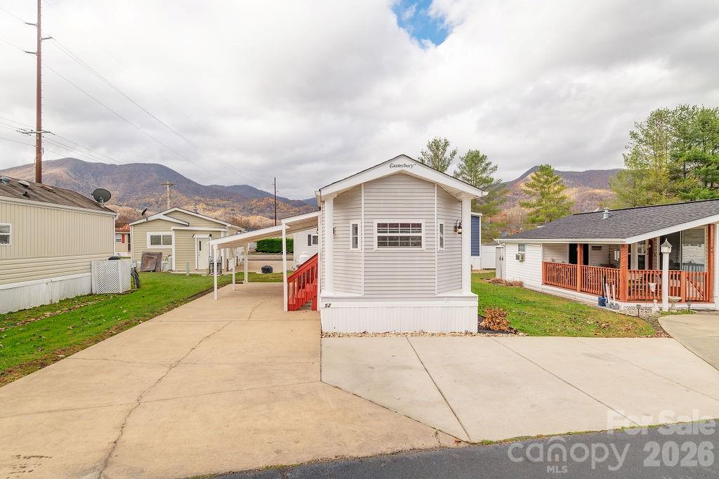 52 Strollers Lane, Waynesville, NC. property listing photo