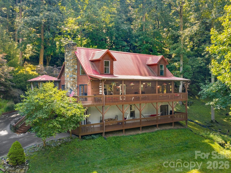420 Chimney Rock Drive, Weaverville, NC - 4 beds, 3 baths, 3,621 sqft - $875,000