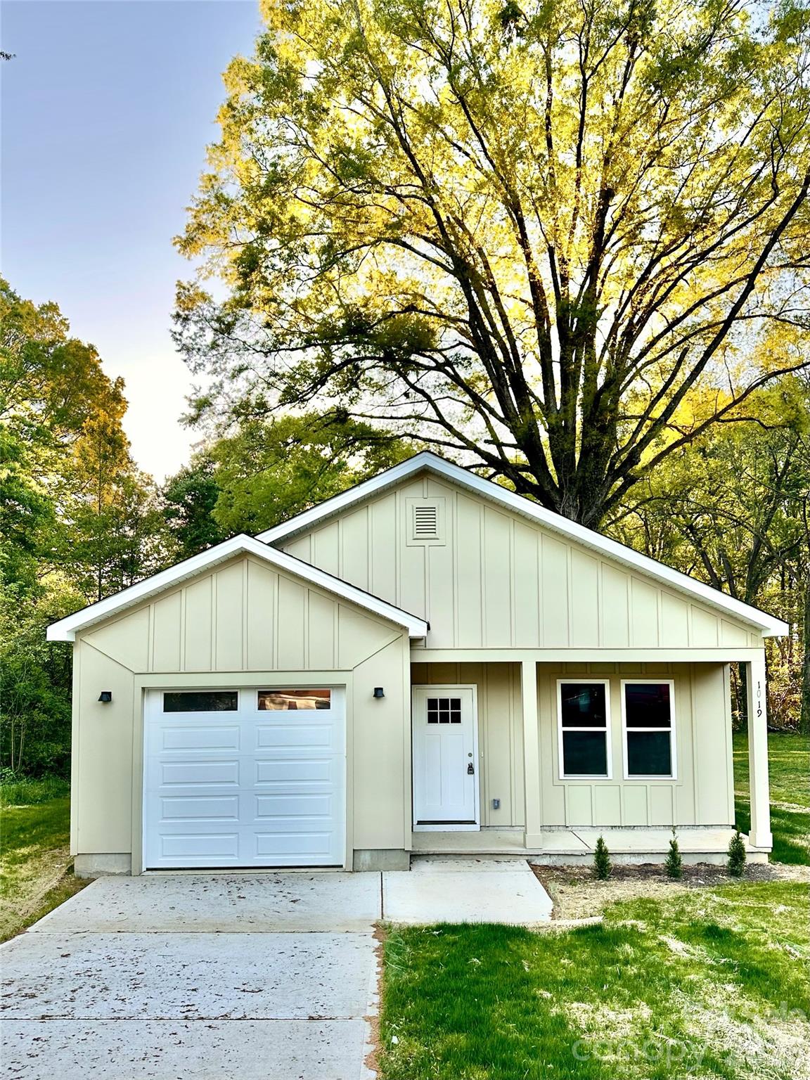 1019 N Ransom Street, Gastonia, NC. property listing photo