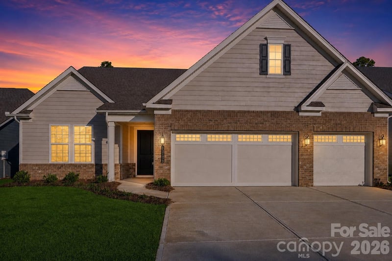 13222 Cozy Court, Charlotte, NC - 3 beds, 4 baths, 3,448 sqft - $785,000