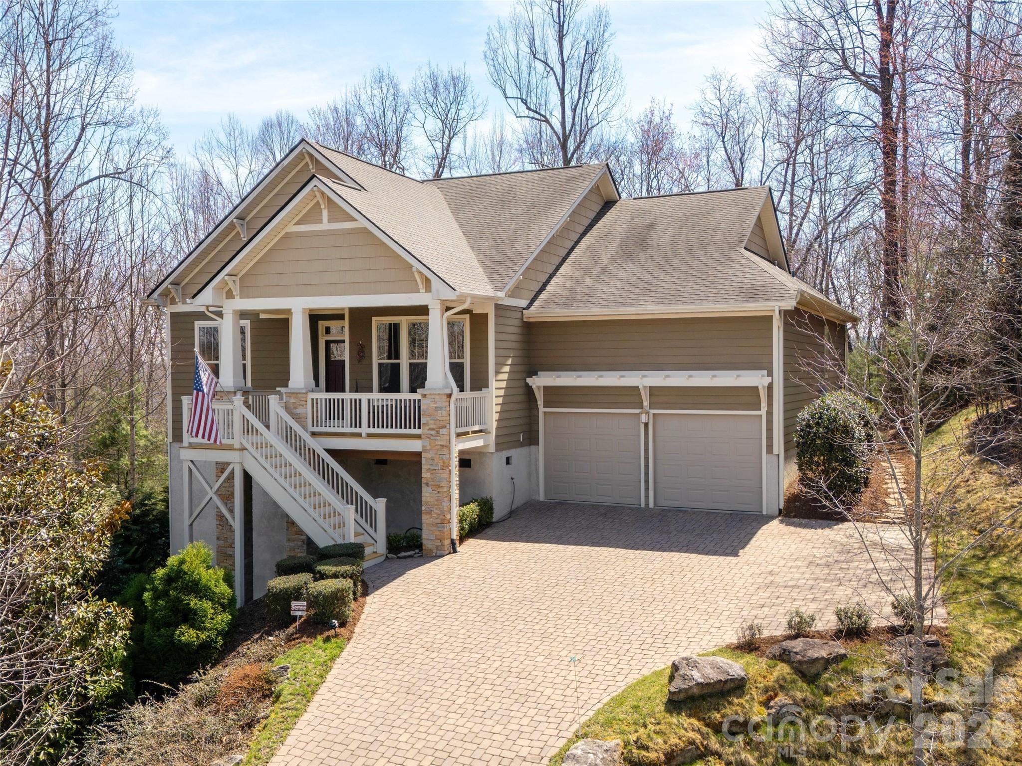 383 Monarch Road, Hendersonville, NC. property listing photo