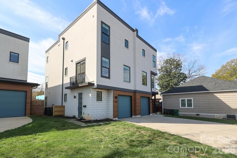 1302 10th, Charlotte, NC - 3 beds, 4 baths, 2,298 sqft - $750,000