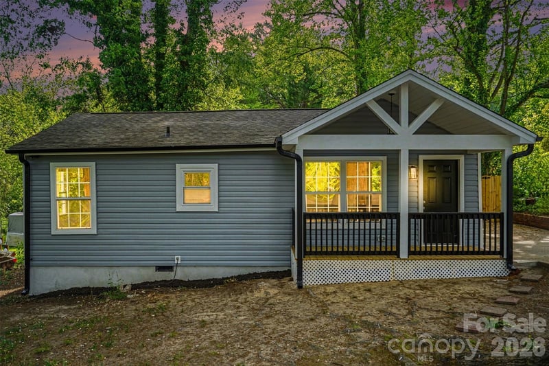 722 S Weldon Street, Gastonia, NC - 3 beds, 1 bath, 897 sqft - $220,900
