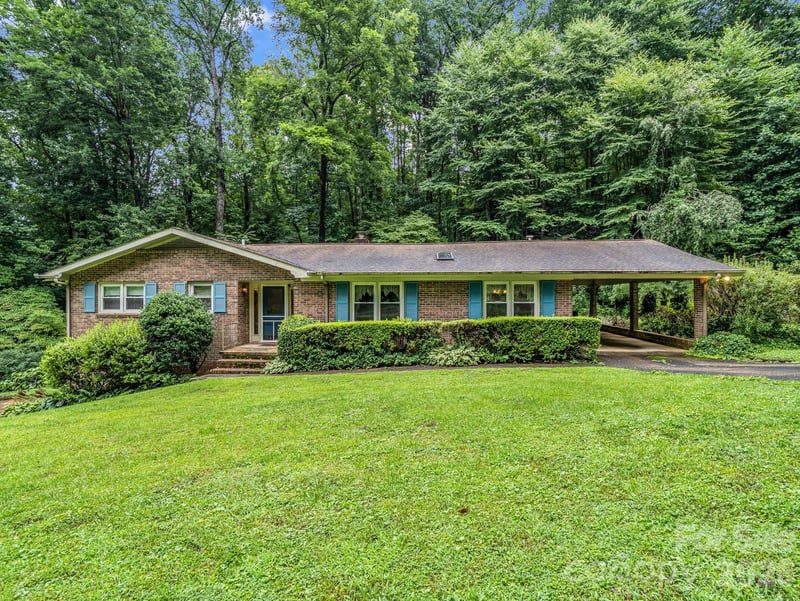 103 Maplewood Lane, Marion, NC - 3 beds, 3 baths, 2,006 sqft - $319,000