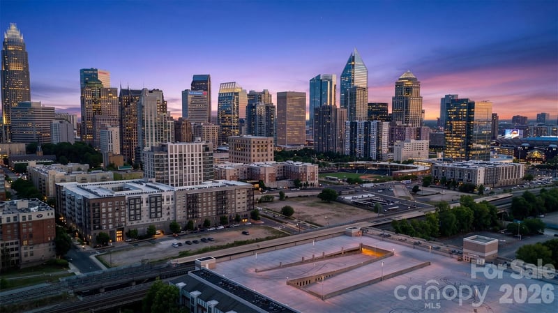 710 W Trade Street Apt 505, Charlotte, NC - 1 bed, 1 bath, 837 sqft - $300,000