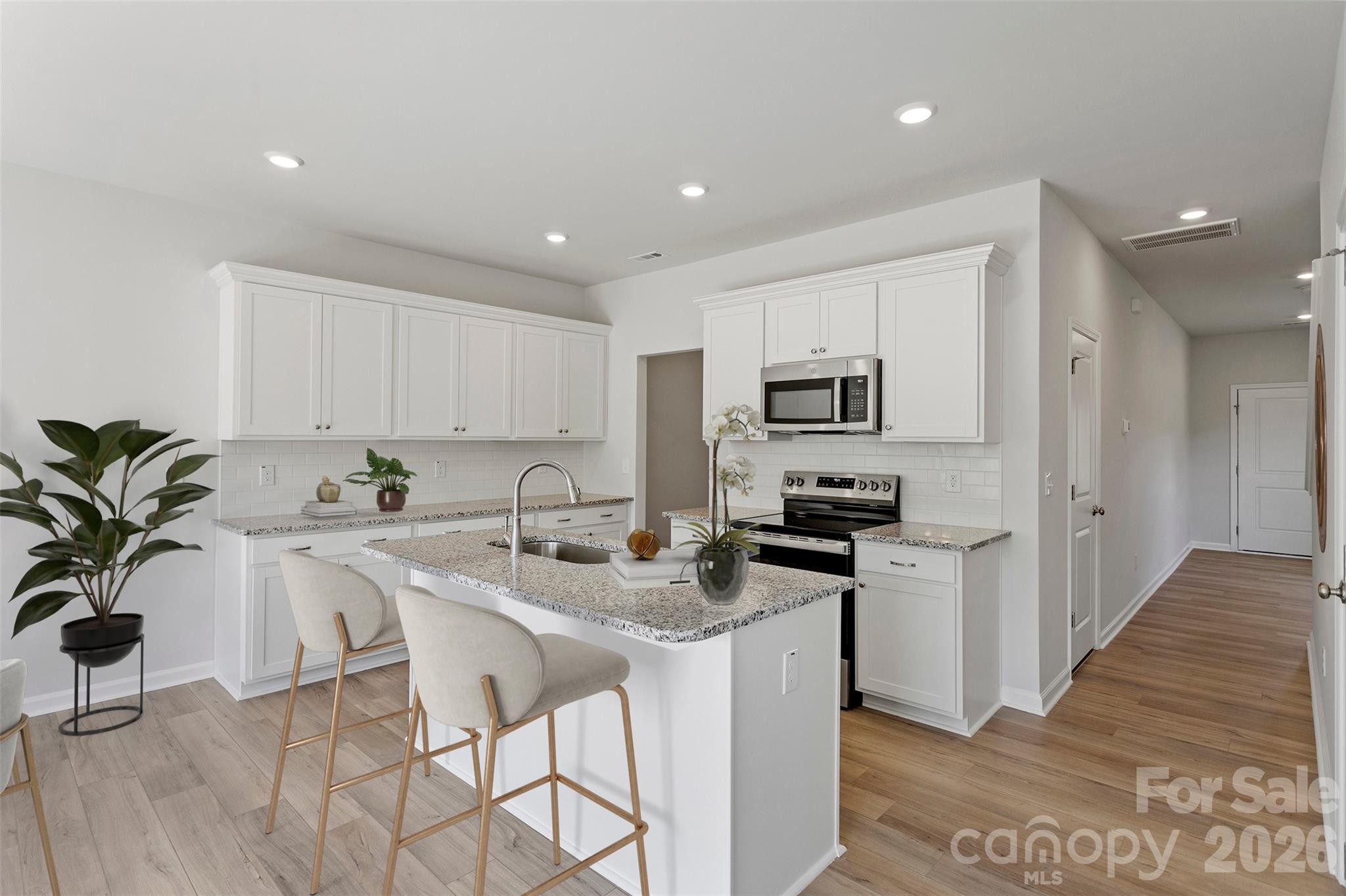 6340 Abelia, Charlotte, NC — property listing photo 1