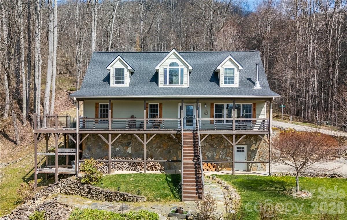1045 Upward Way, Waynesville, NC. property listing photo
