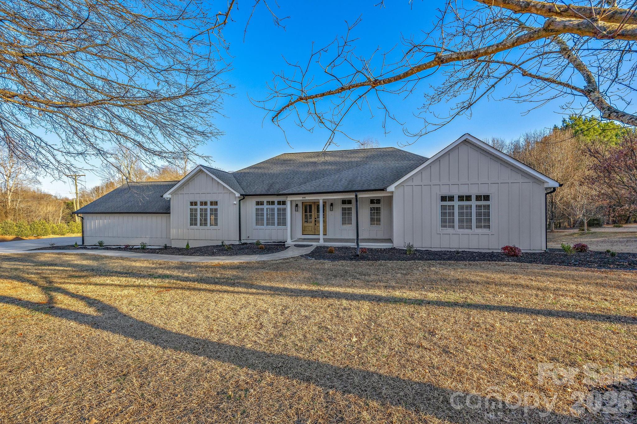 1 Sweetbriar Court, Greer, SC. property listing photo