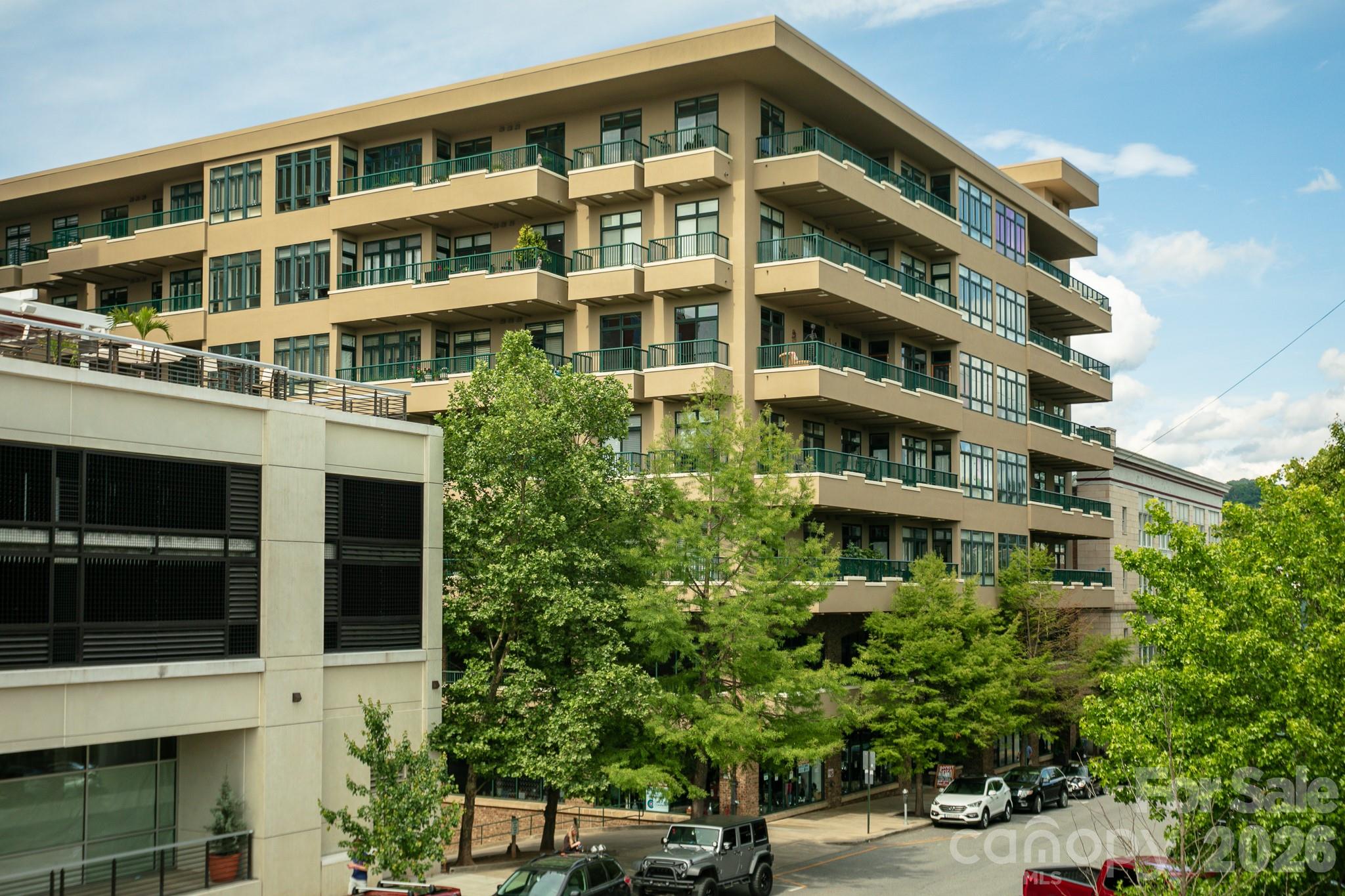 21 Battery Park Avenue Apt 708, Asheville, NC. property listing photo