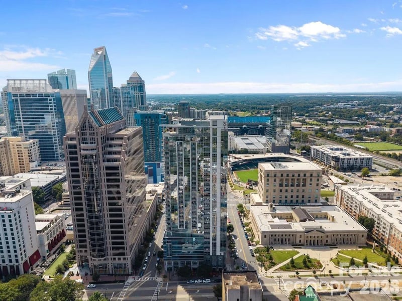 333 W Trade Street Apt 1202, Charlotte, NC - 2 beds, 2 baths, 1,202 sqft - $499,900