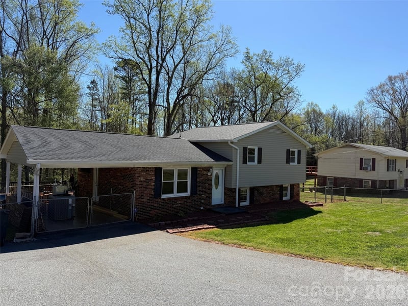 3730 Sedgefield, Conover, NC - 4 beds, 2 baths, 1,443 sqft - $399,900