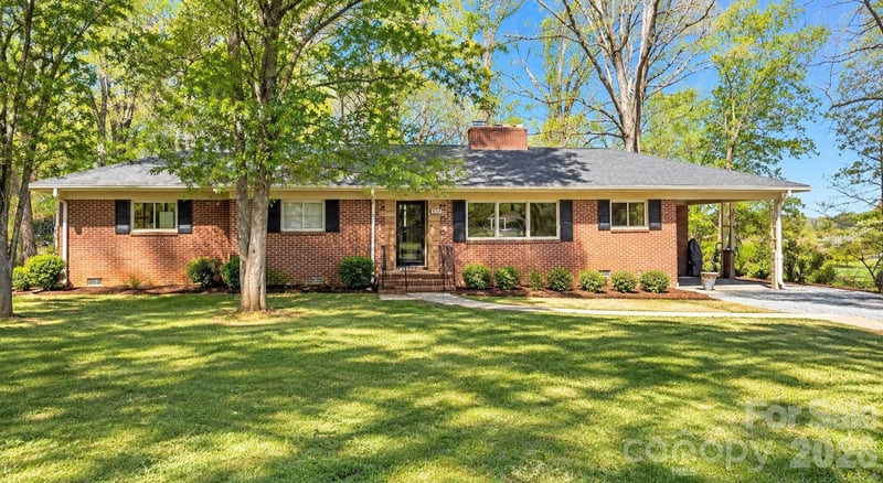 4424 Back Creek Church Road, Charlotte, NC - 3 beds, 2 baths, 1,733 sqft - $500,000