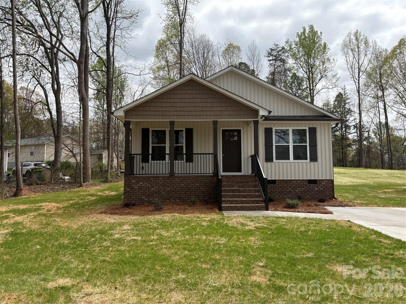 5033 Macon, Kannapolis, NC - 3 beds, 2 baths, 1,366 sqft - $321,900