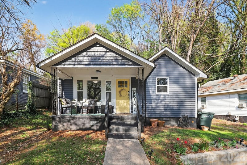 272 Broad Drive SW, Concord, NC - 2 beds, 1 bath, 761 sqft - $190,000