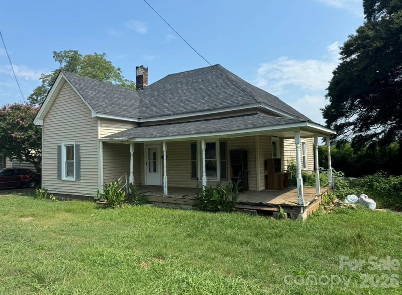 118 Broad Street, Shelby, NC - 2 beds, 1 bath, 1,209 sqft - $95,000