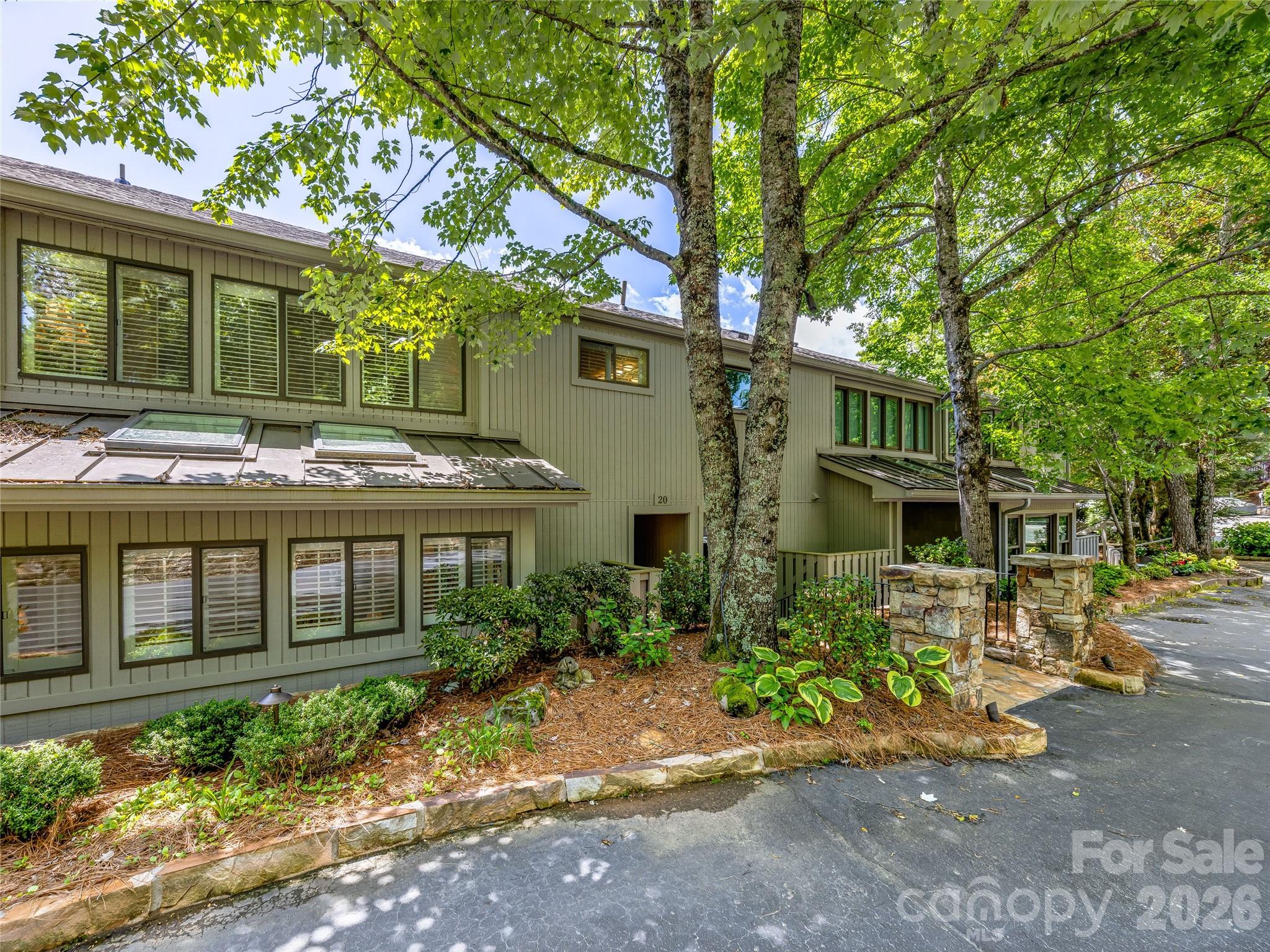 24 E Toxaway Shores Road Apt 20, Lake Toxaway, NC. property listing photo