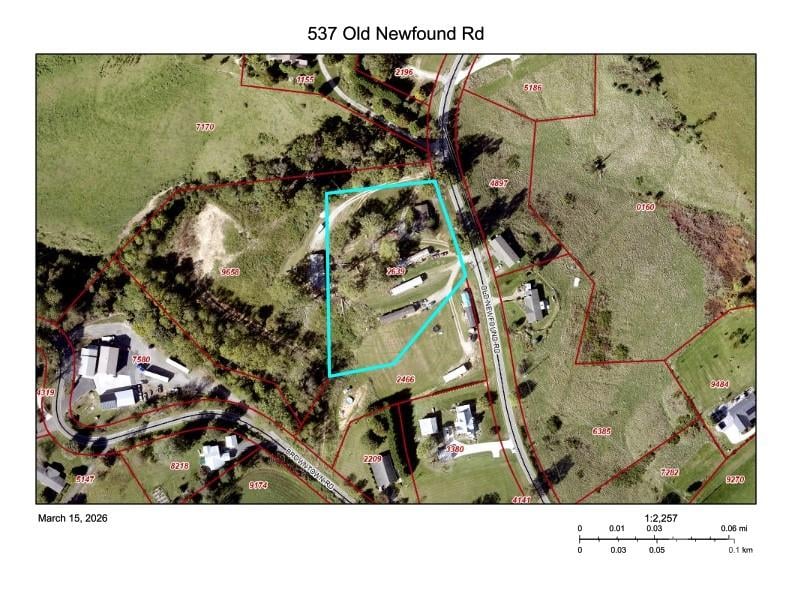 537 Old Newfound Road, Leicester, NC - 9 beds - $445,000