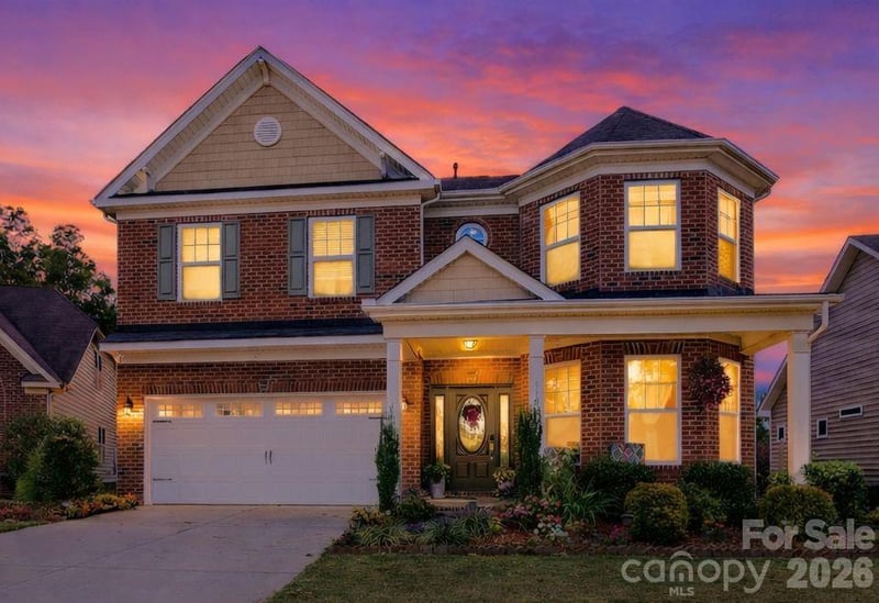 318 Willow Tree Drive, Rock Hill, SC - 6 beds, 3 baths, 3,694 sqft - $566,900