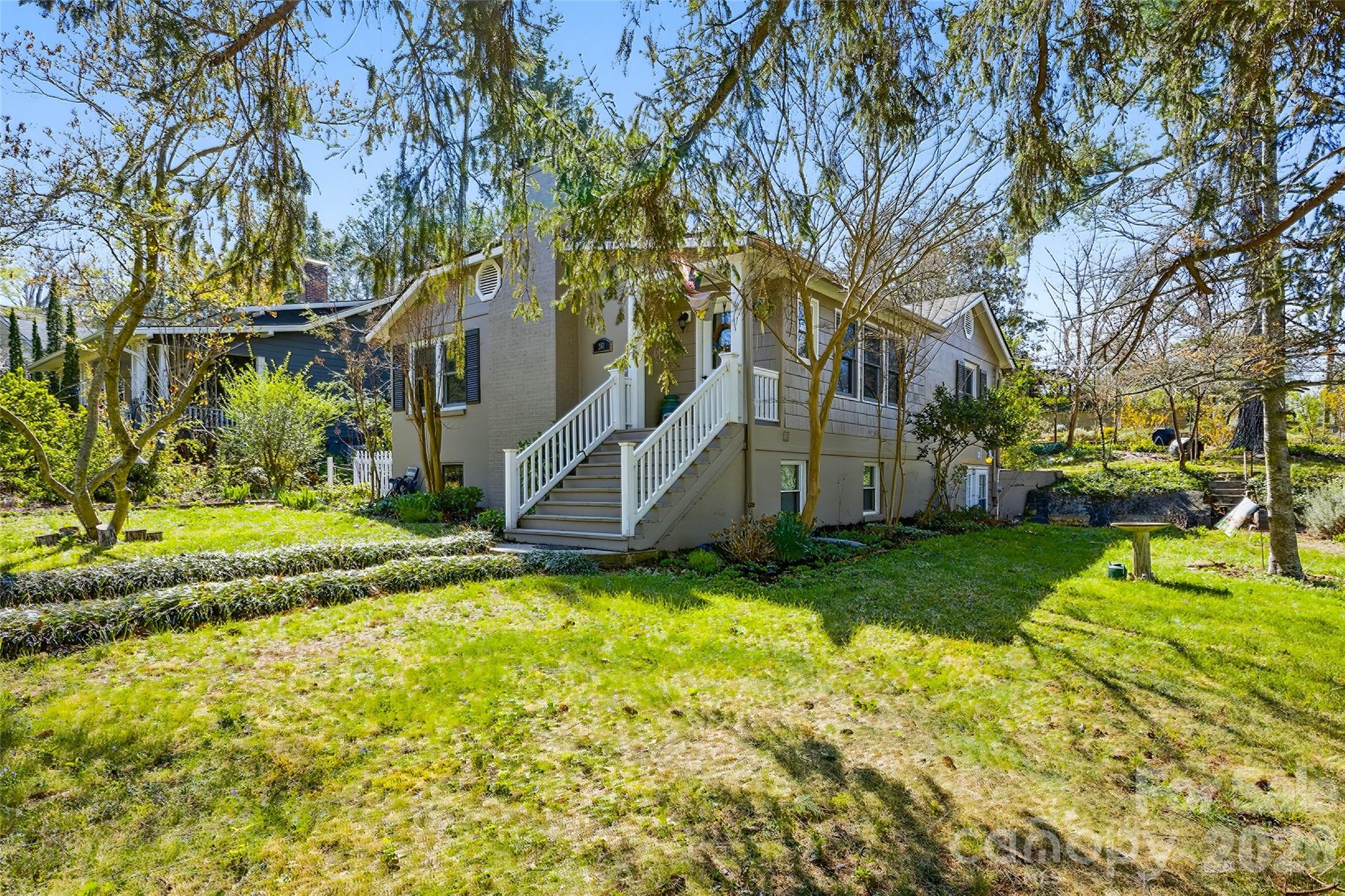 261 Forest Hill Drive, Asheville, NC. property listing photo